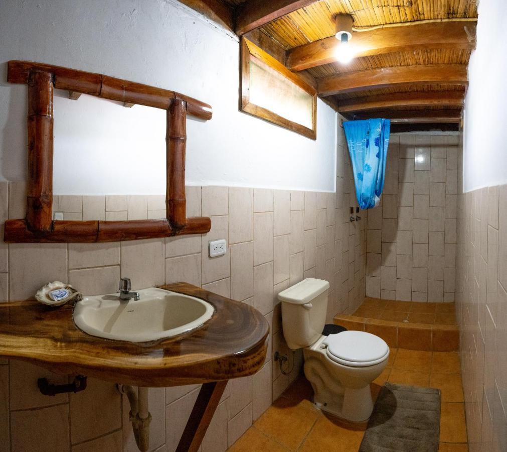 Hostal Rutamar Каноа Екстериор снимка