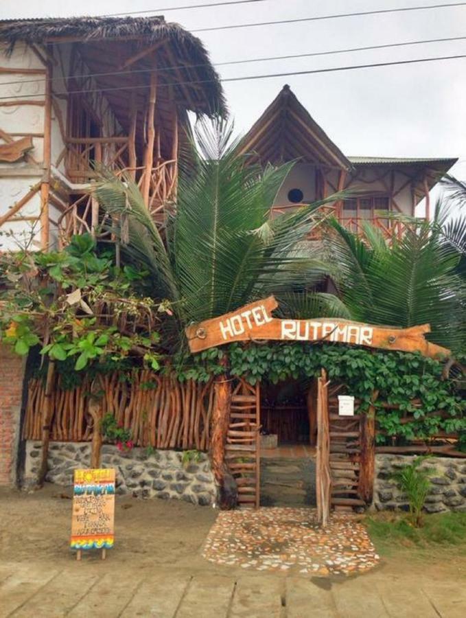 Hostal Rutamar Каноа Екстериор снимка